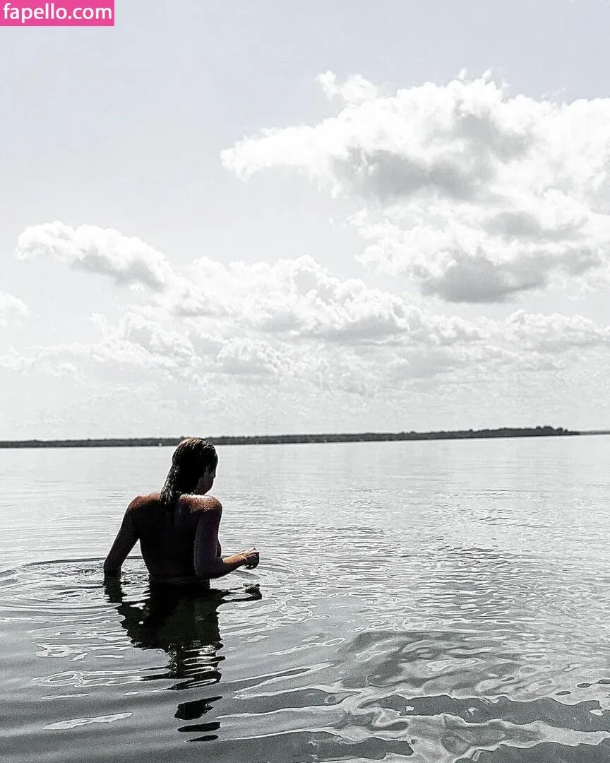 Leah Postol Onlyfans Photo Gallery 