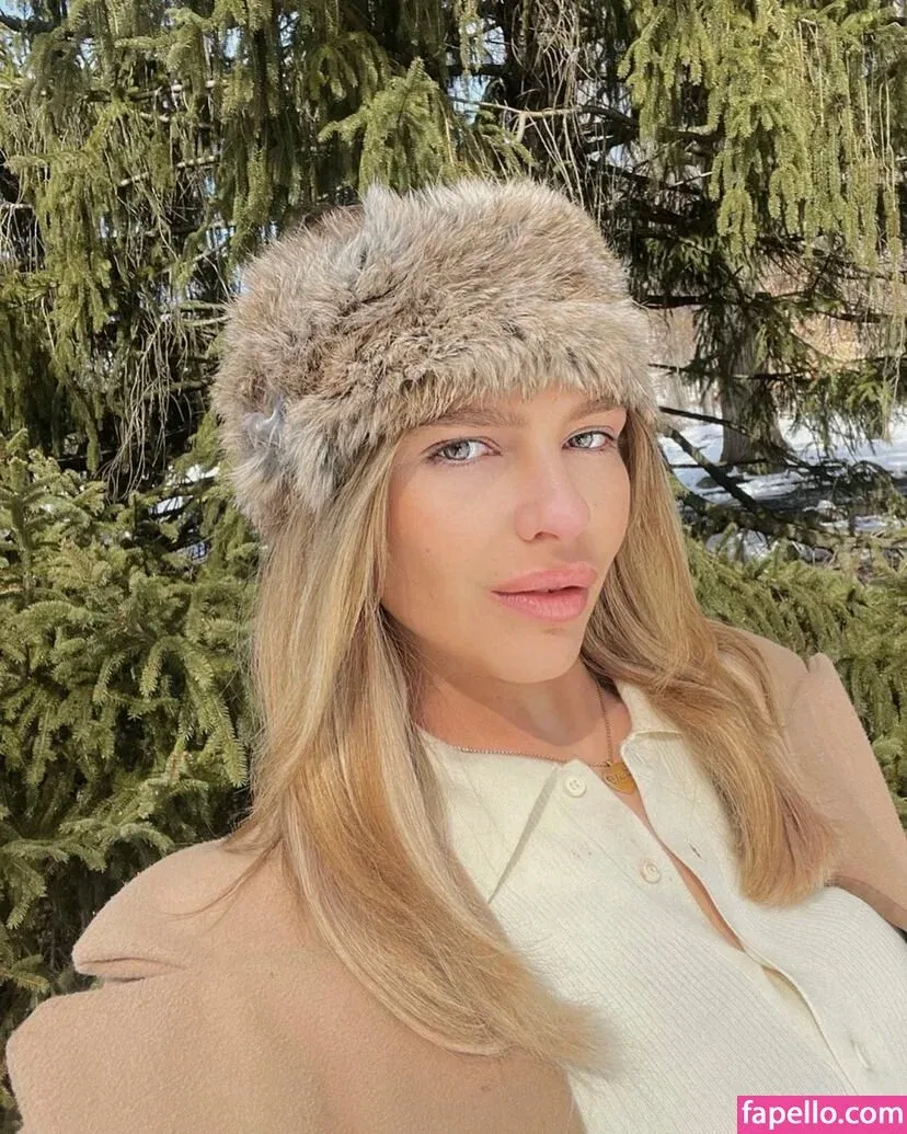 Leah Postol Onlyfans Photo Gallery 