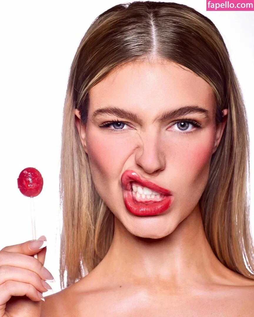 Leah Postol Onlyfans Photo Gallery 