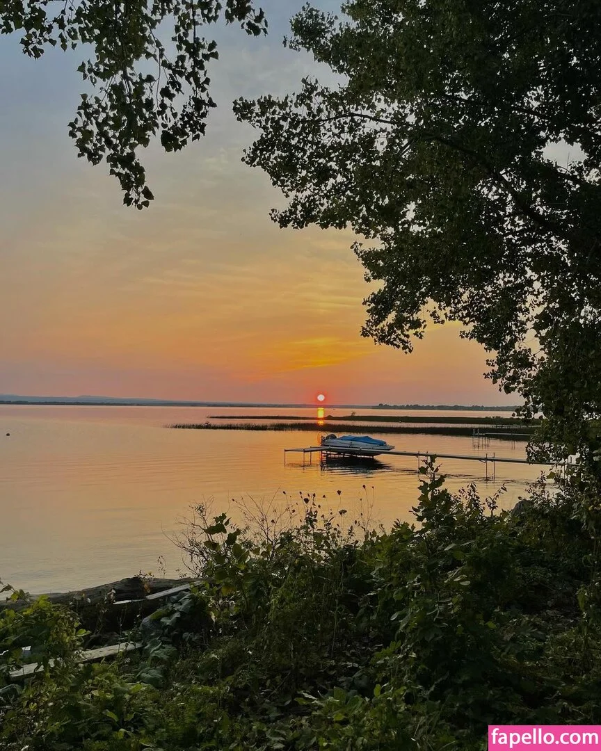 Leah Postol Onlyfans Photo Gallery 