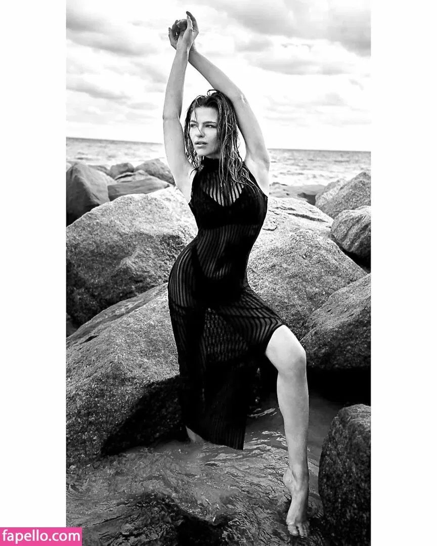 Leah Postol Onlyfans Photo Gallery 