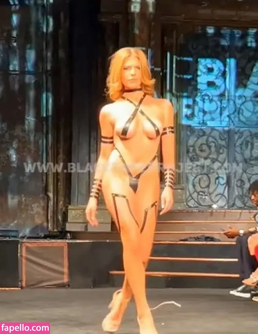 Leah Postol Onlyfans Photo Gallery 