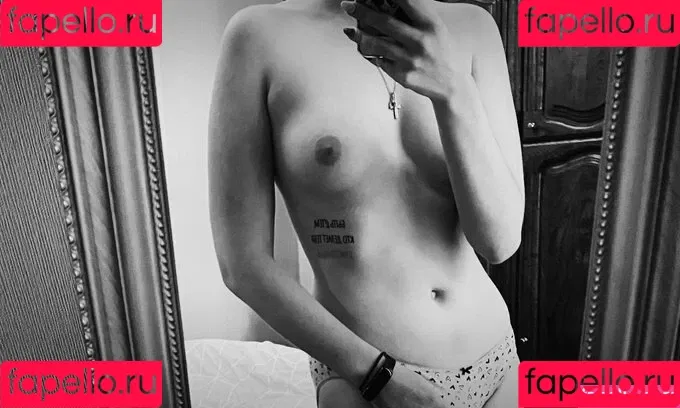 TanuXaPacman Onlyfans Photo Gallery 