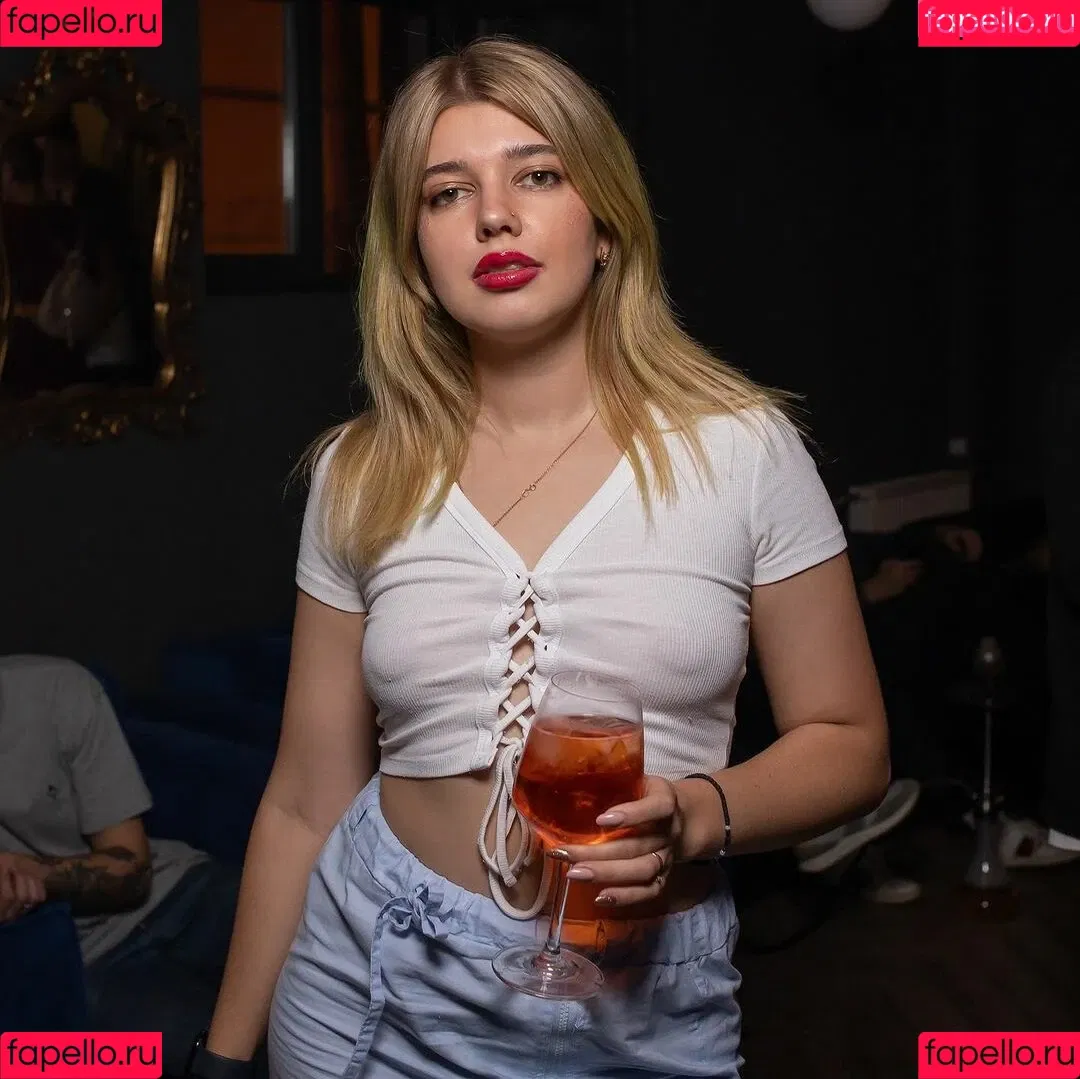 TanuXaPacman Onlyfans Photo Gallery 
