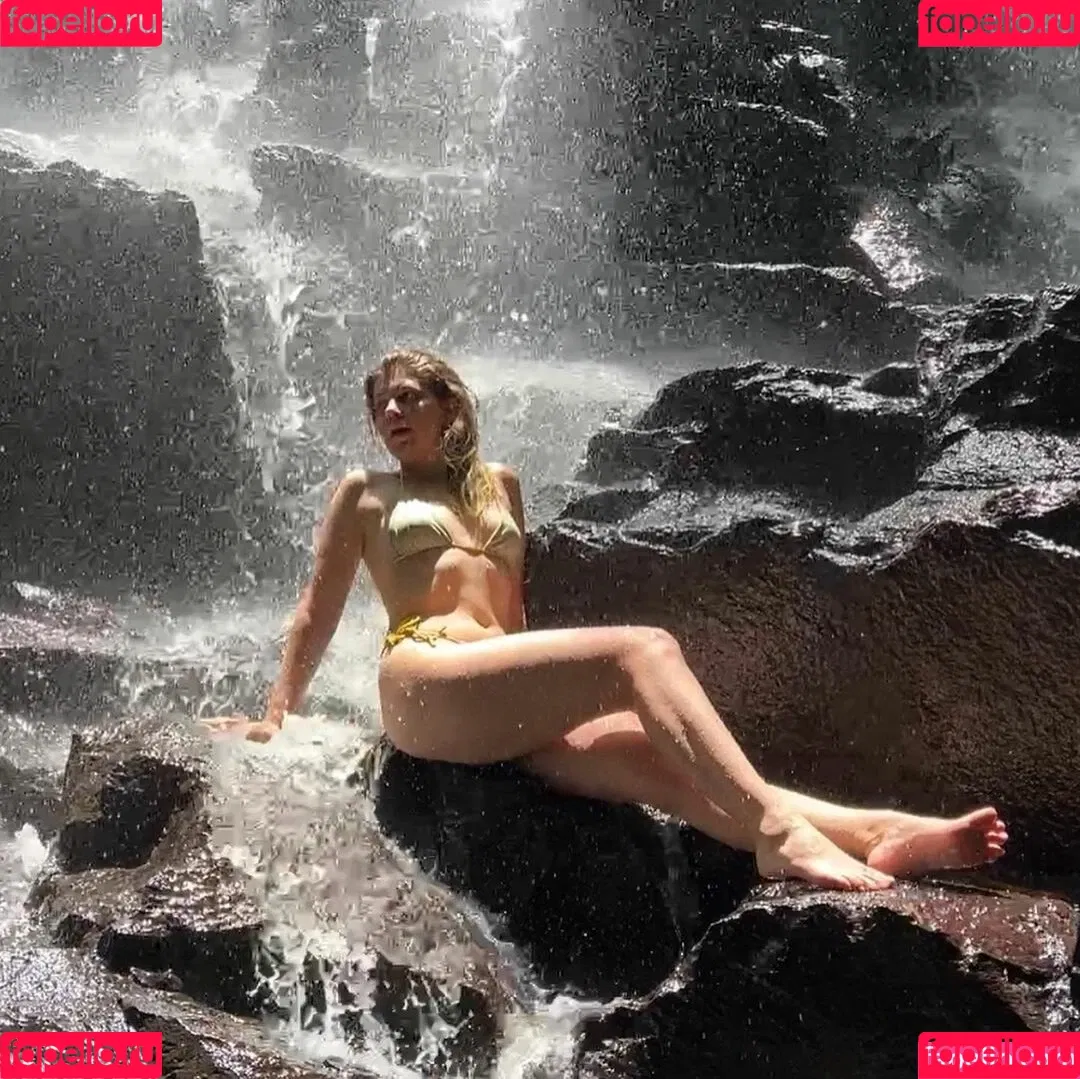 TanuXaPacman Onlyfans Photo Gallery 