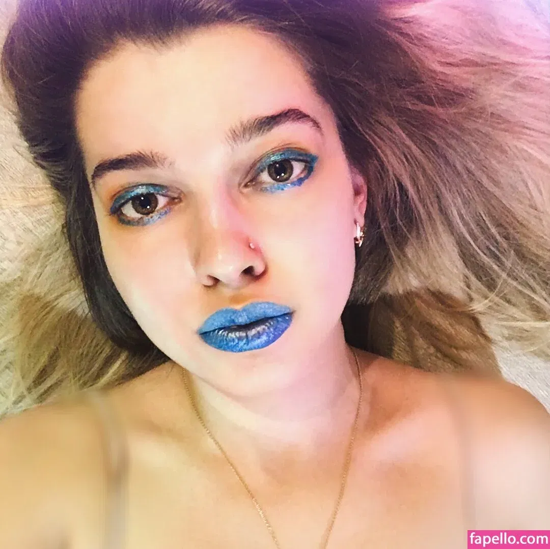 TanuXaPacman Onlyfans Photo Gallery 