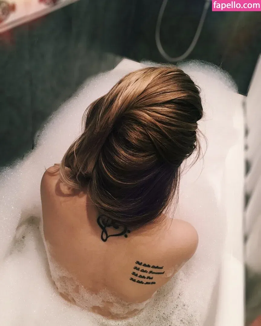 TanuXaPacman Onlyfans Photo Gallery 