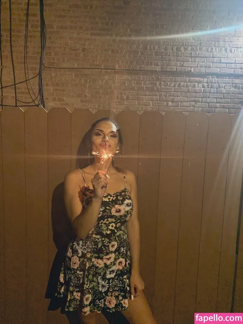 Desire Negro Onlyfans Photo Gallery 