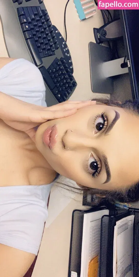 Desire Negro Onlyfans Photo Gallery 