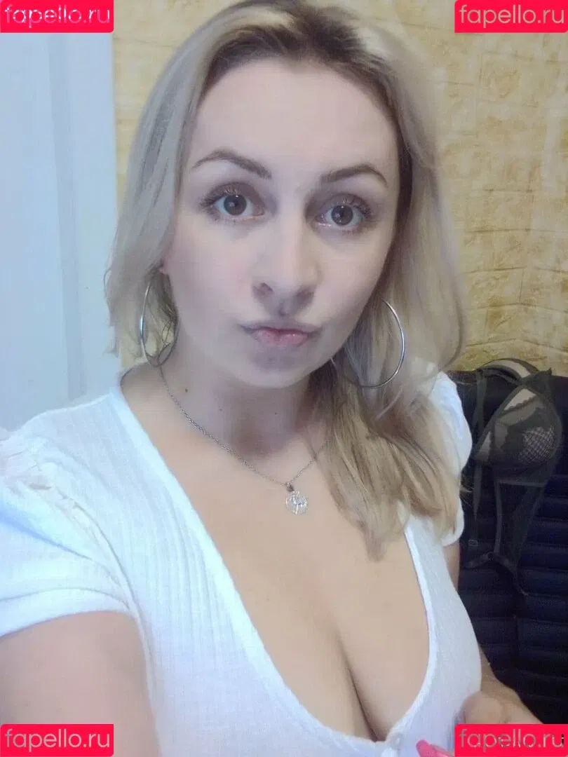 anna_bellla Onlyfans Photo Gallery 