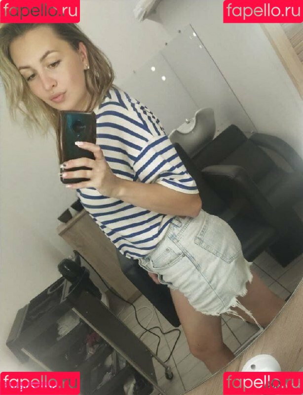 anna_bellla Onlyfans Photo Gallery 