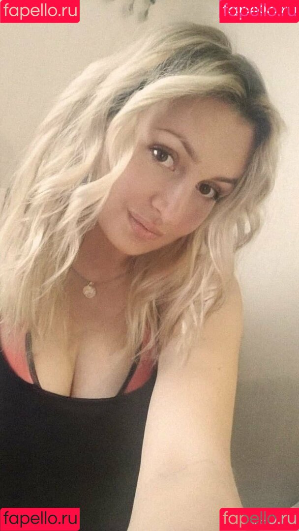 anna_bellla Onlyfans Photo Gallery 