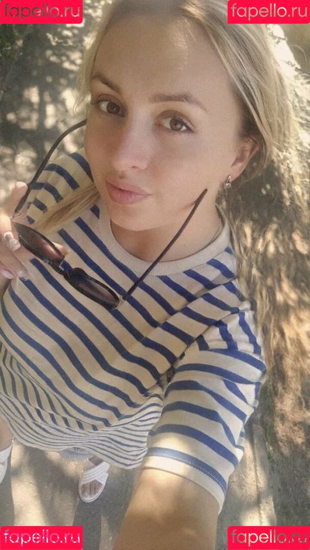 anna_bellla Onlyfans Photo Gallery 