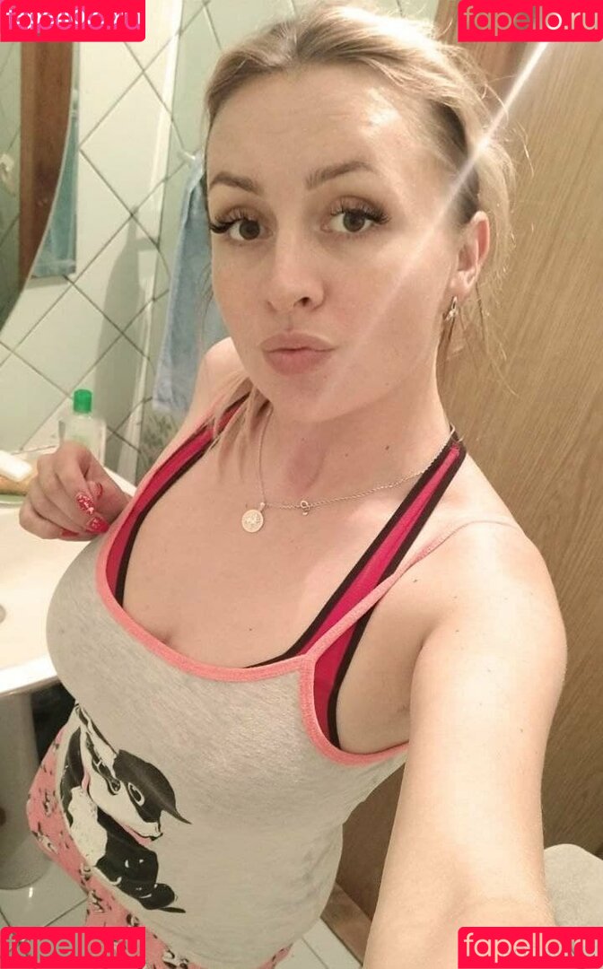 anna_bellla Onlyfans Photo Gallery 