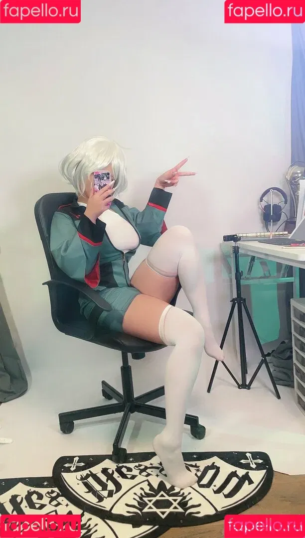 SuperBitchBecky Onlyfans Photo Gallery 