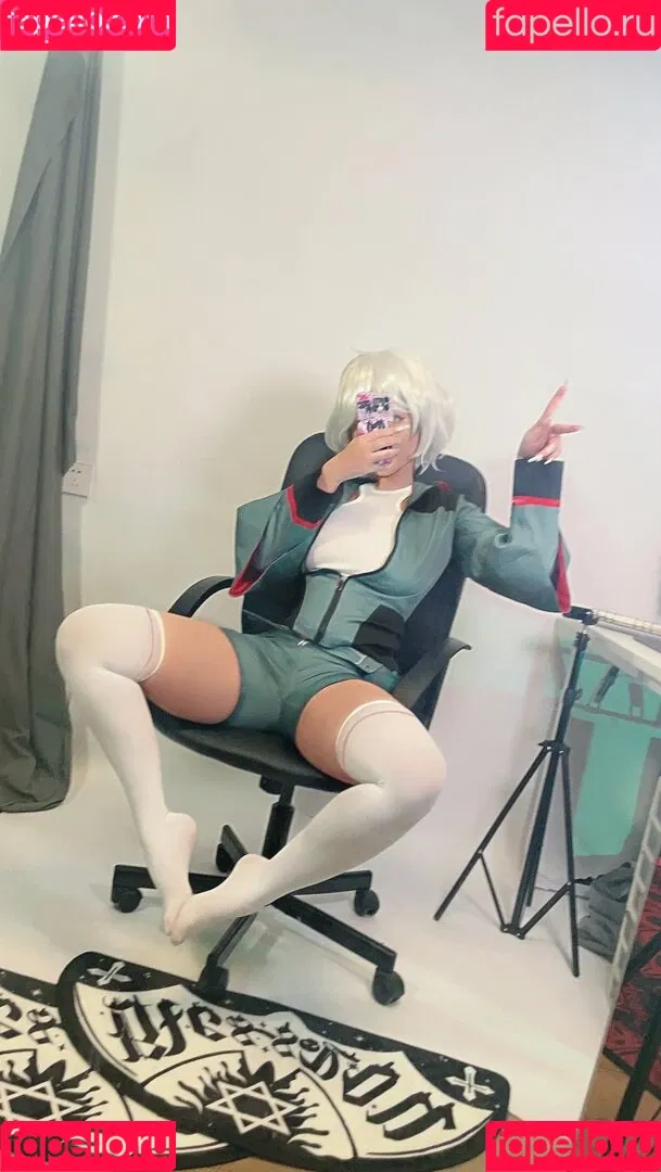 SuperBitchBecky Onlyfans Photo Gallery 