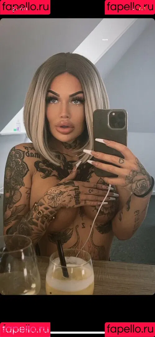 Regitze Koch Hansen Kochregitze Onlyfans Photo Gallery 