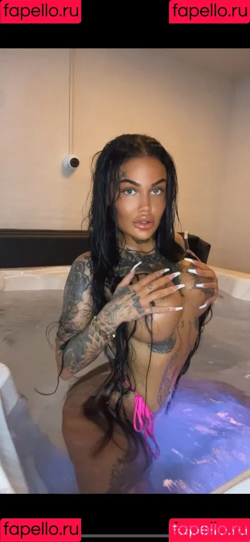 Regitze Koch Hansen Kochregitze Onlyfans Photo Gallery 