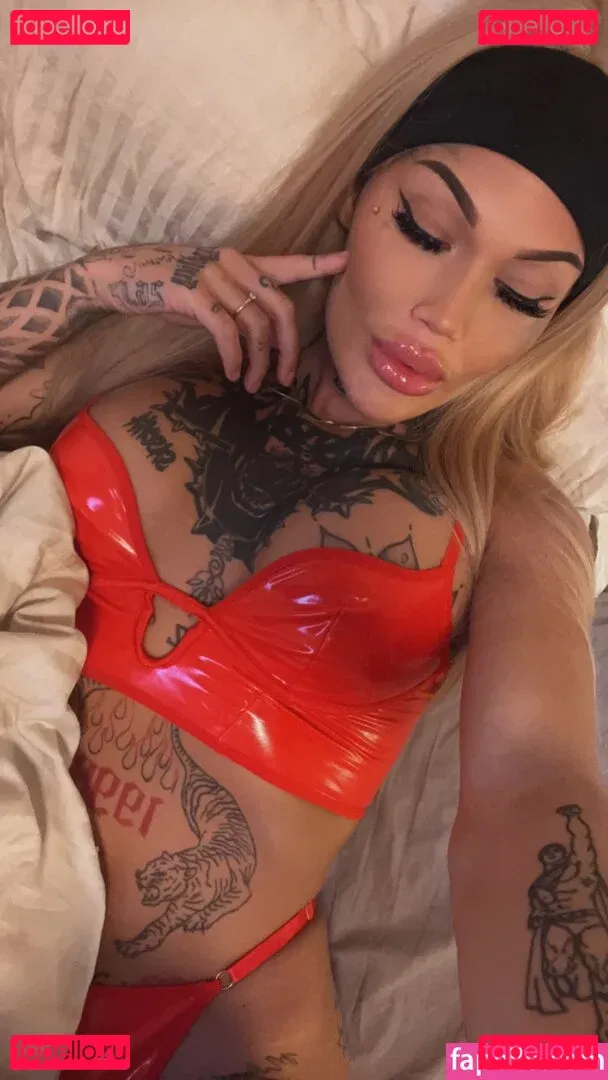 Regitze Koch Hansen Kochregitze Onlyfans Photo Gallery 