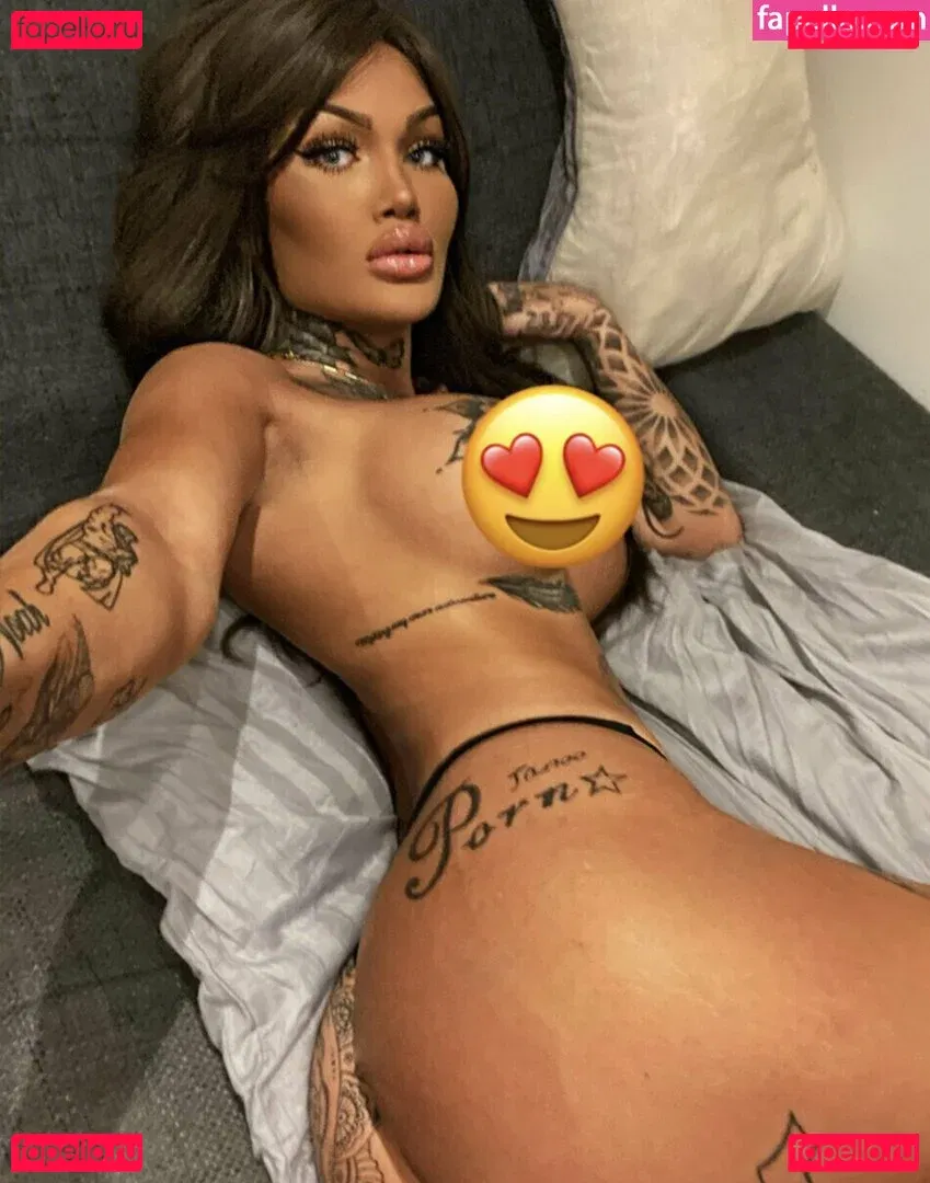 Regitze Koch Hansen Kochregitze Onlyfans Photo Gallery 