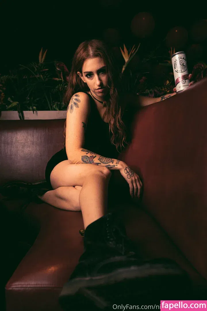 nineinchyaelsfree Onlyfans Photo Gallery 