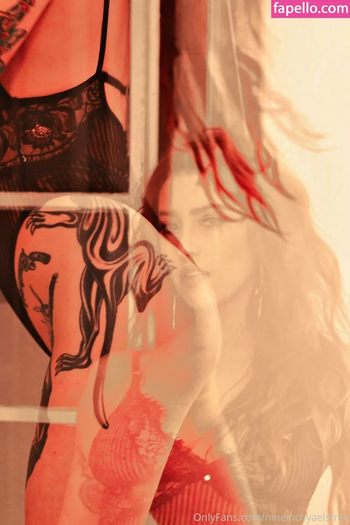 nineinchyaelsfree Onlyfans Photo Gallery 