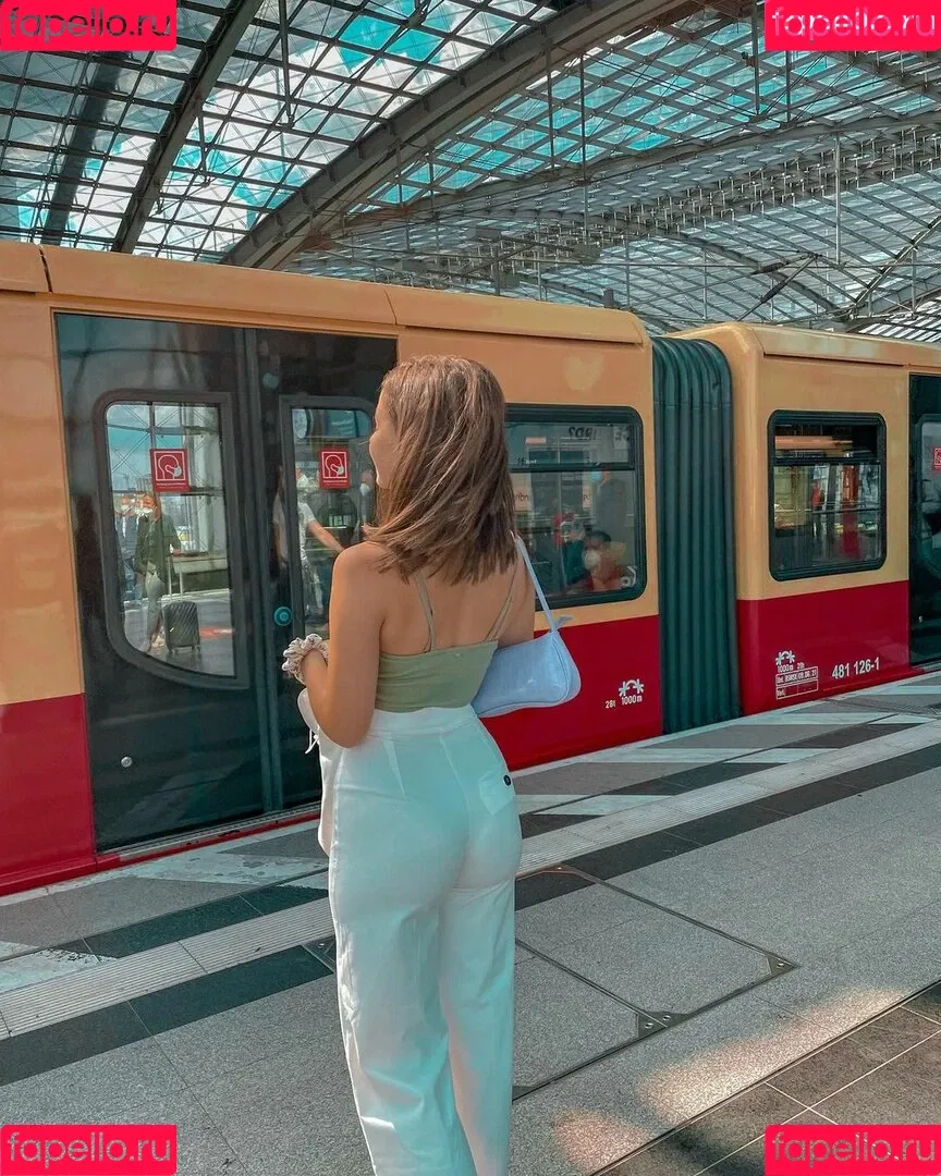 Lina Valeska Onlyfans Photo Gallery 
