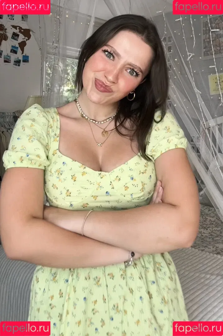 Lina Valeska Onlyfans Photo Gallery 