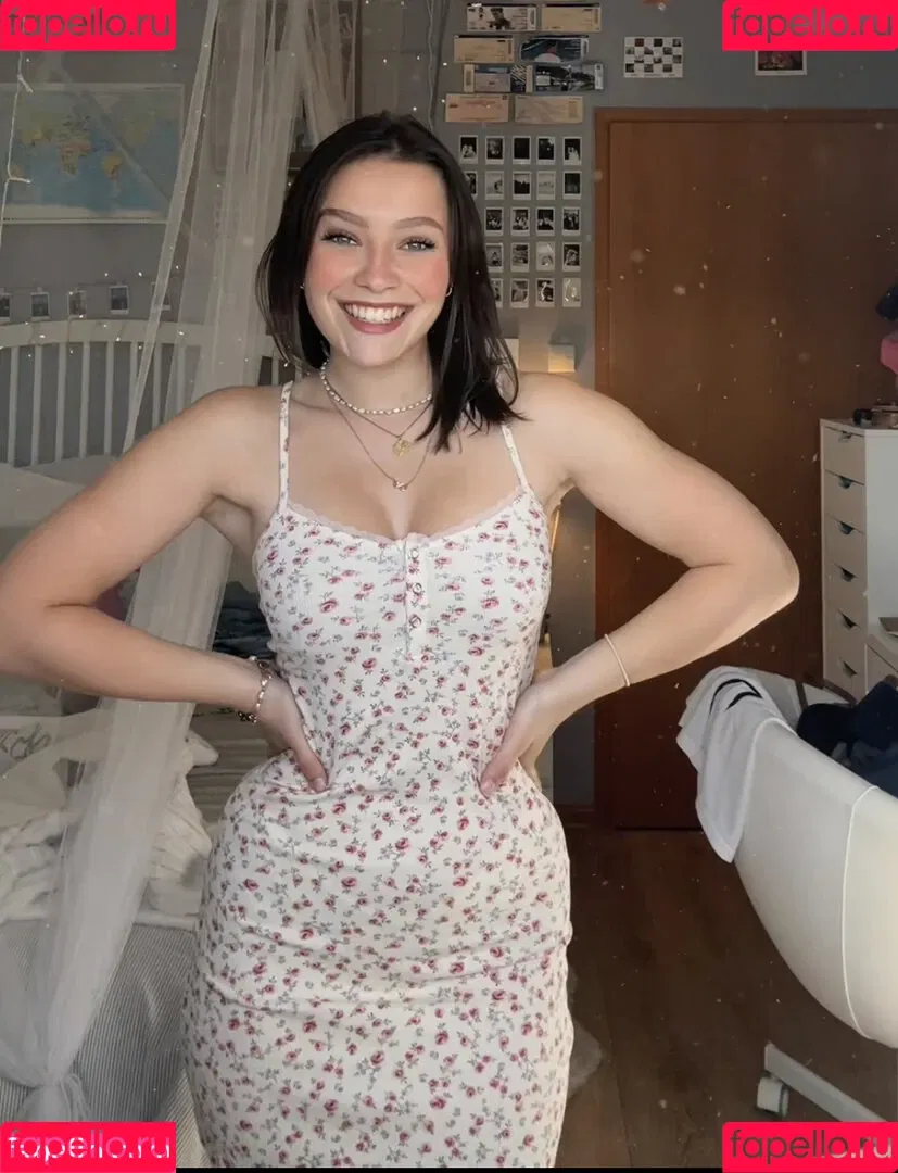 Lina Valeska Onlyfans Photo Gallery 