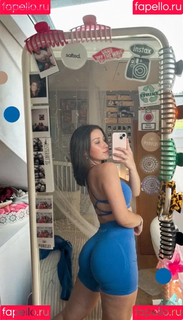 Lina Valeska Onlyfans Photo Gallery 