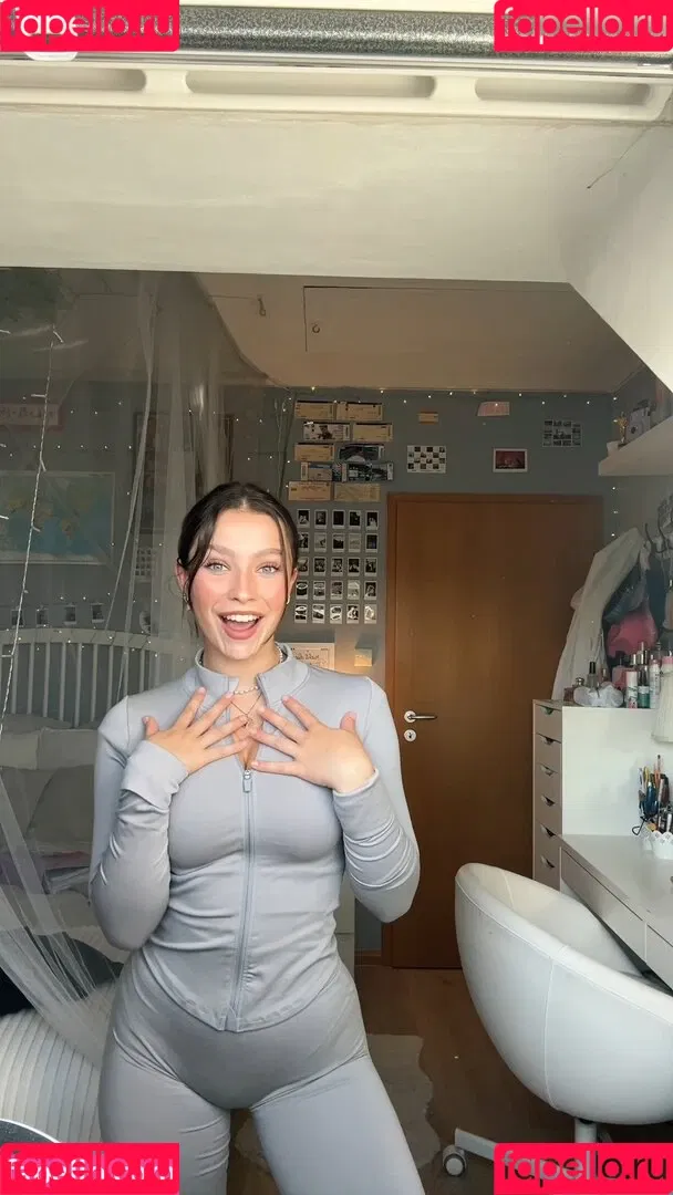 Lina Valeska Onlyfans Photo Gallery 