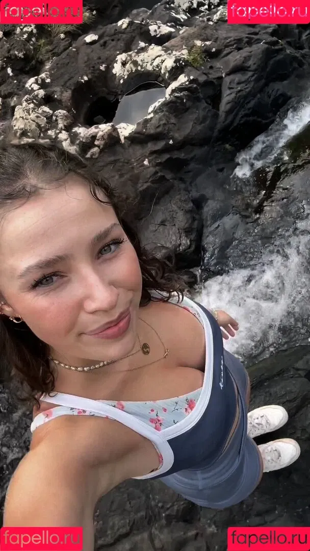 Lina Valeska Onlyfans Photo Gallery 