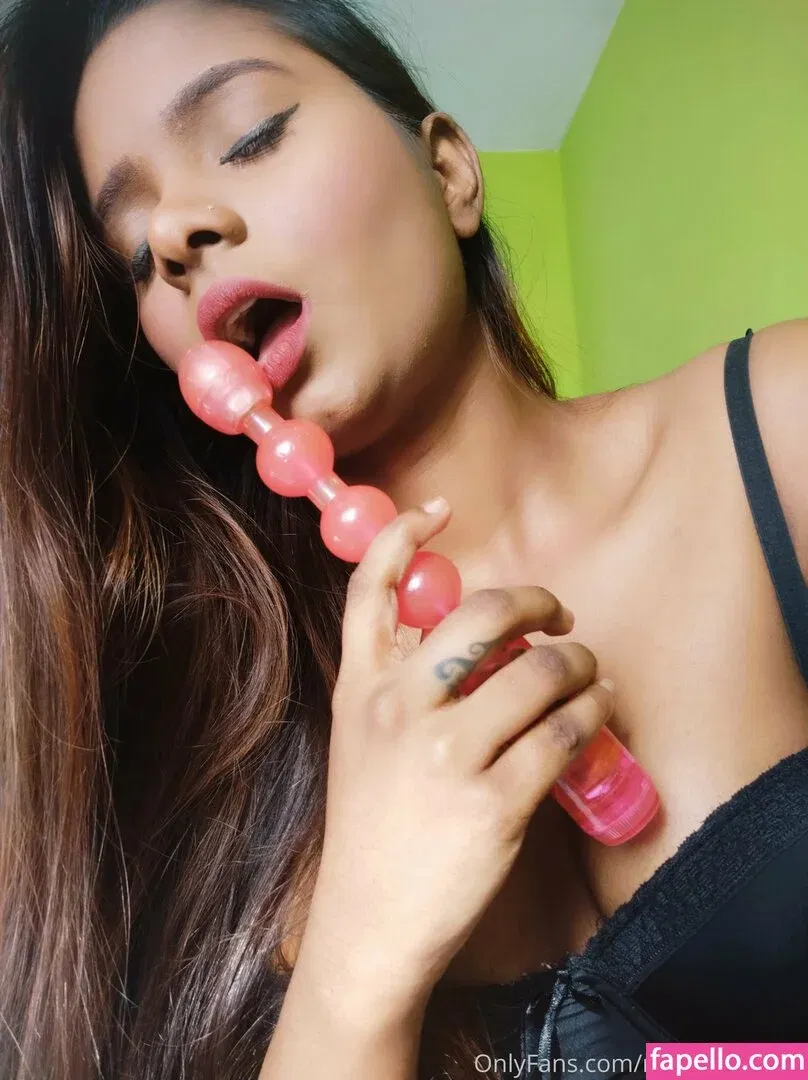 Ellynbabe Onlyfans Photo Gallery 