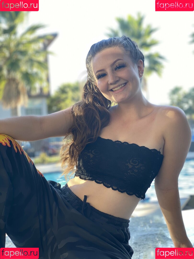 sugrrbby2 Onlyfans Photo Gallery 