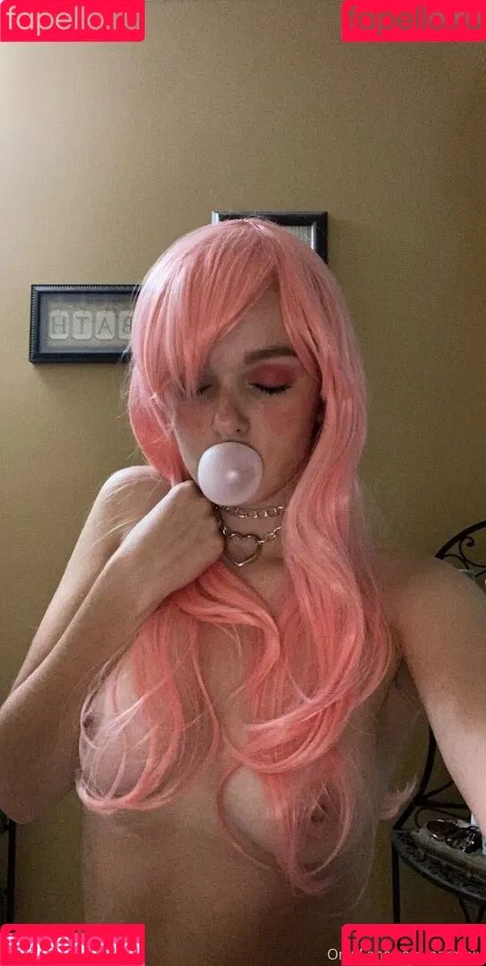 brat gf Onlyfans Photo Gallery 