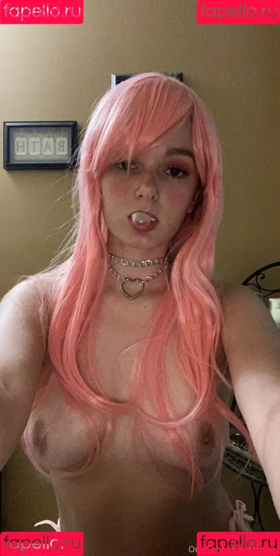 brat gf Onlyfans Photo Gallery 