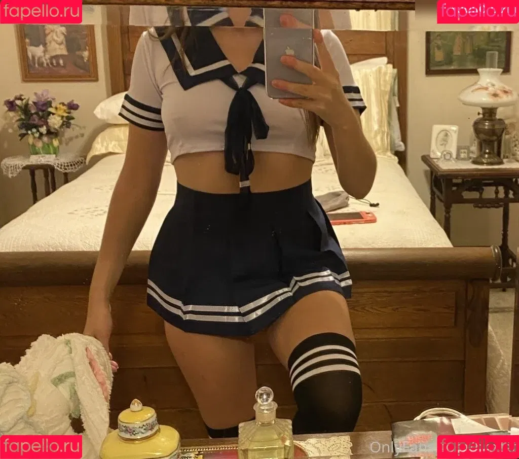brat gf Onlyfans Photo Gallery 
