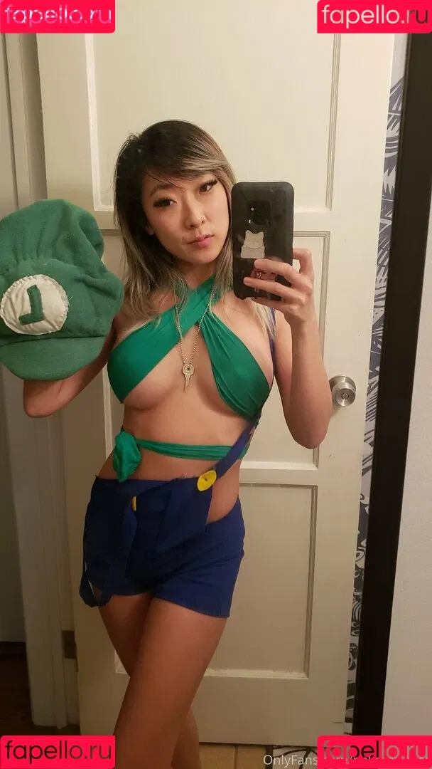 nekomuneca Onlyfans Photo Gallery 