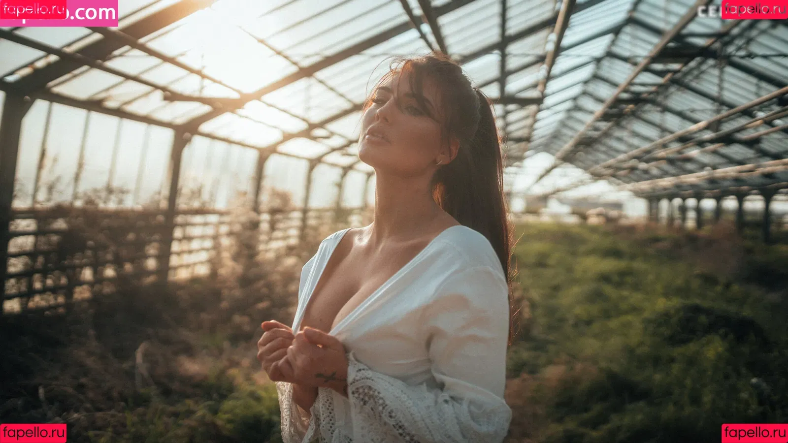 Laura Mania Onlyfans Photo Gallery 