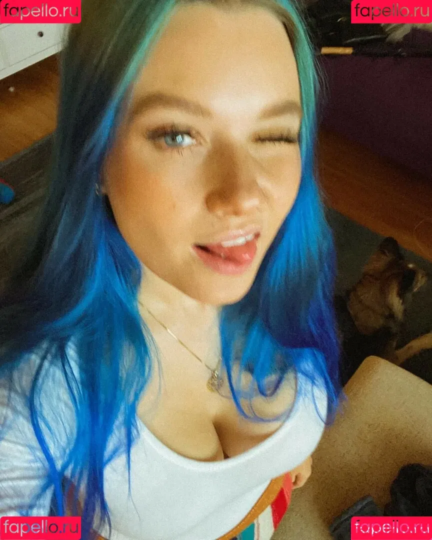 Annalise Mahanes Onlyfans Photo Gallery 