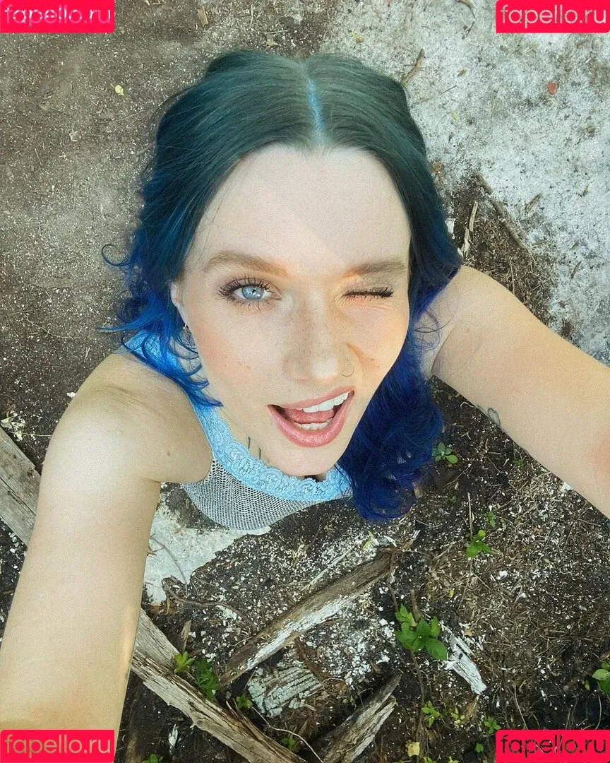 Annalise Mahanes Onlyfans Photo Gallery 
