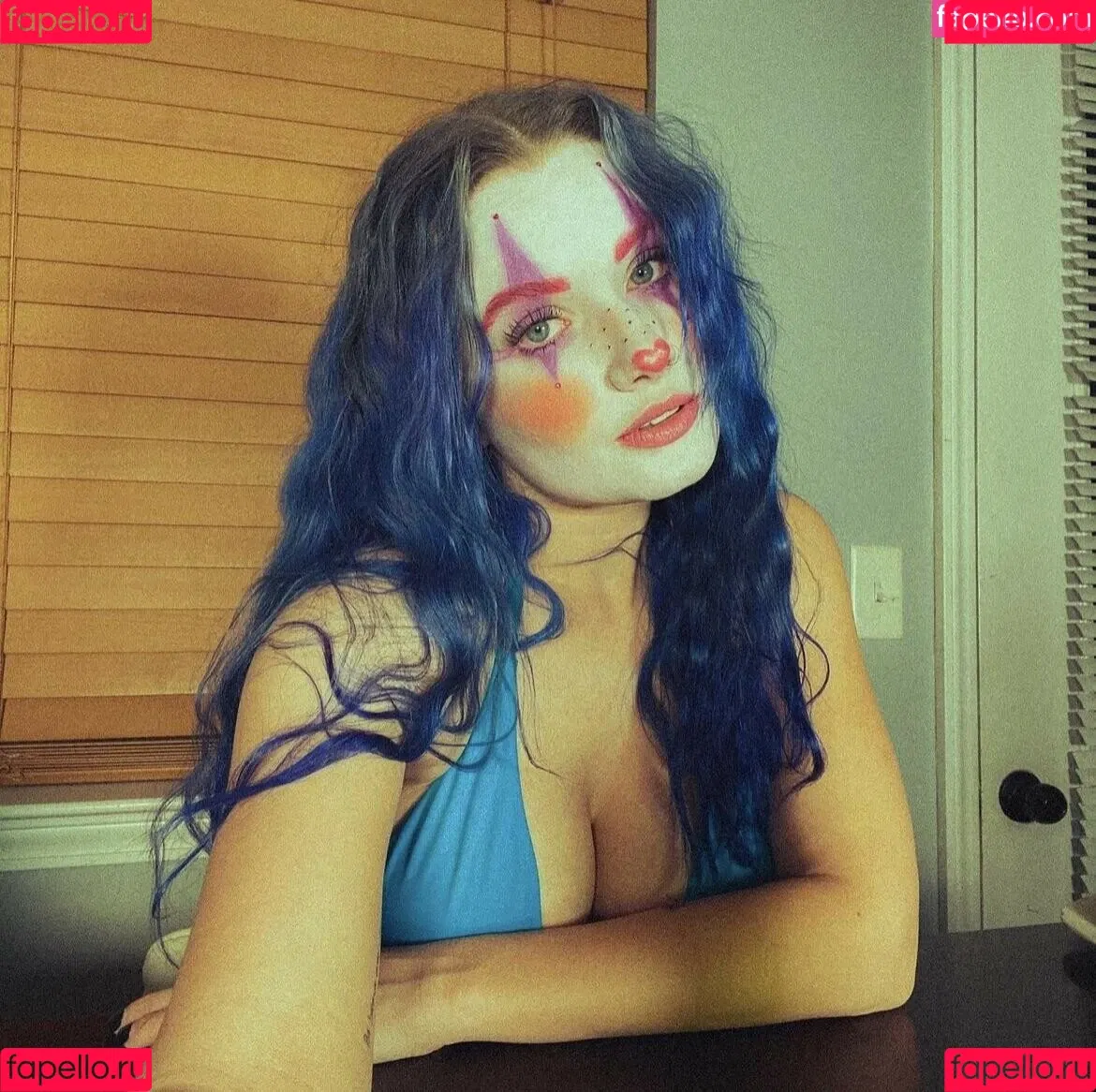 Annalise Mahanes Onlyfans Photo Gallery 