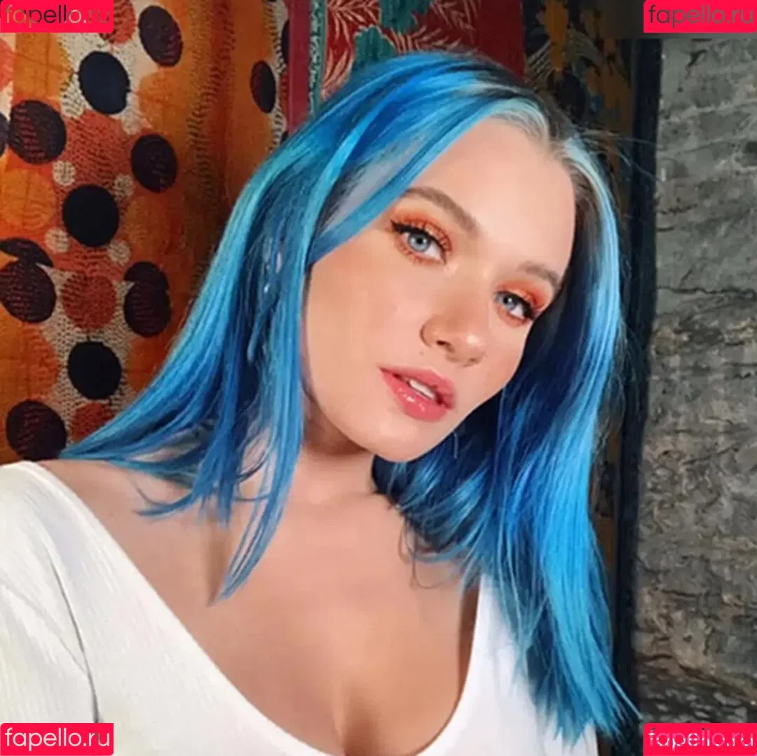 Annalise Mahanes Onlyfans Photo Gallery 