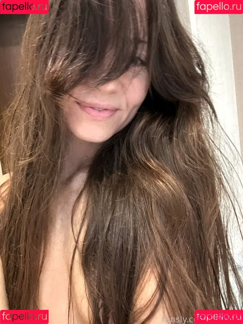Elleelfa Onlyfans Photo Gallery 