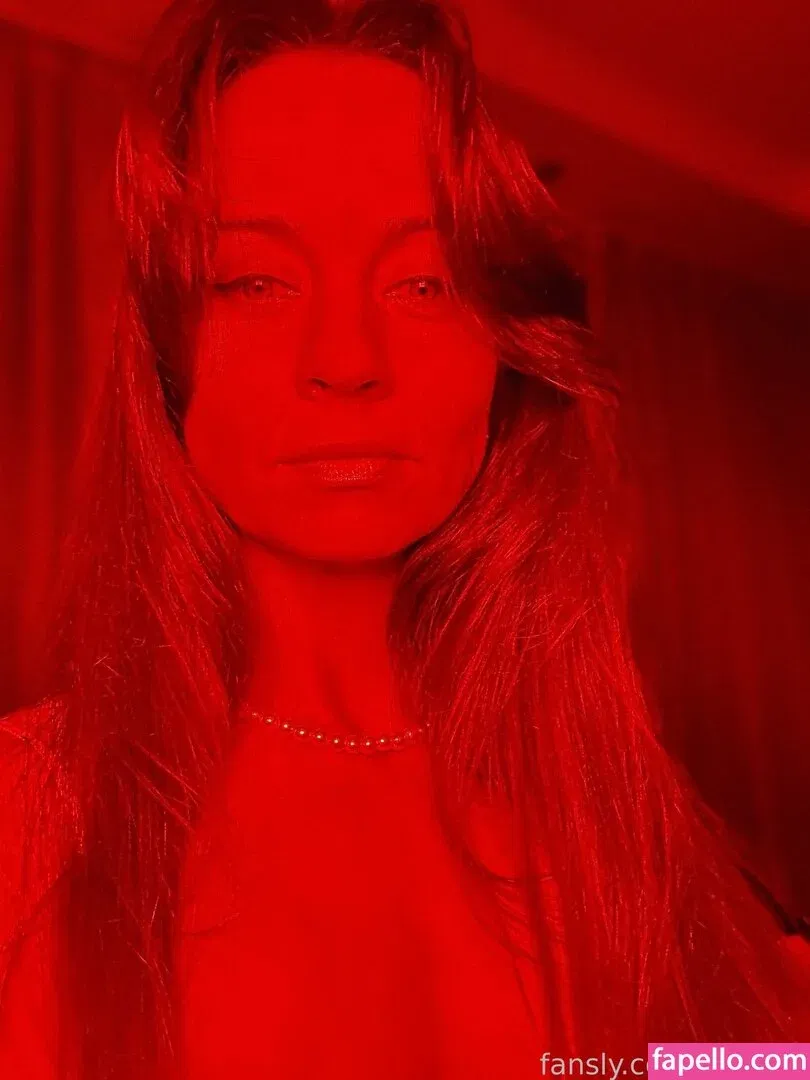 Elleelfa Onlyfans Photo Gallery 