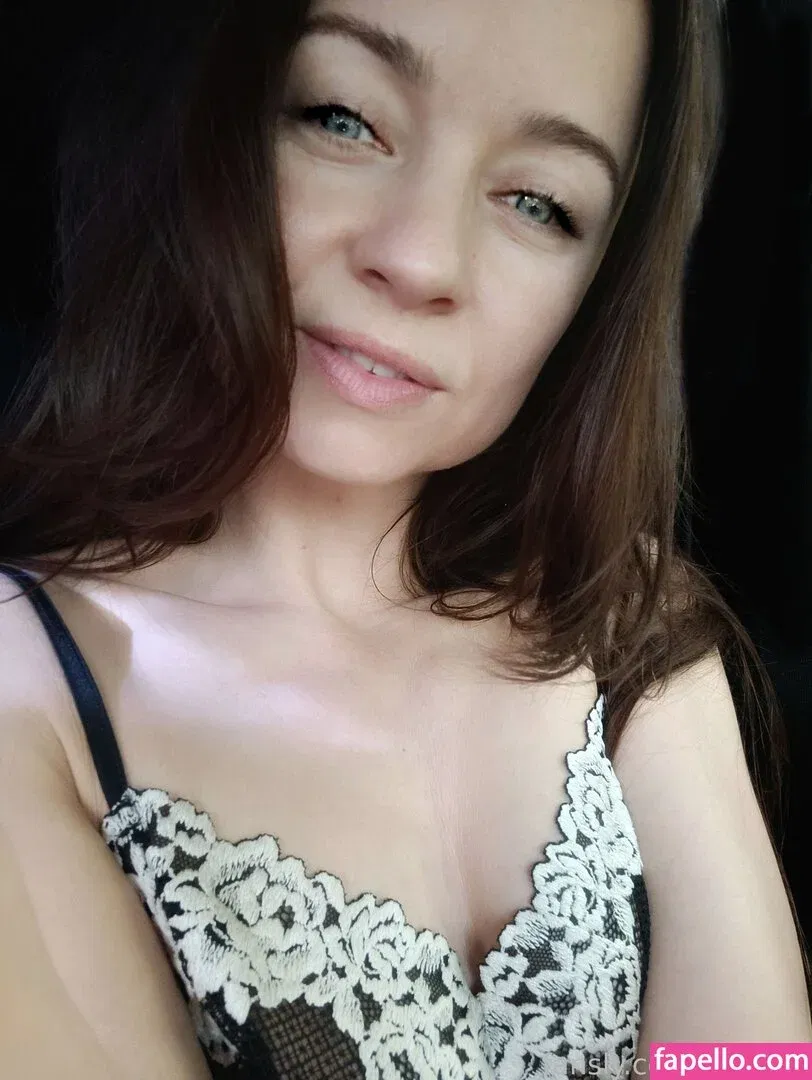 Elleelfa Onlyfans Photo Gallery 