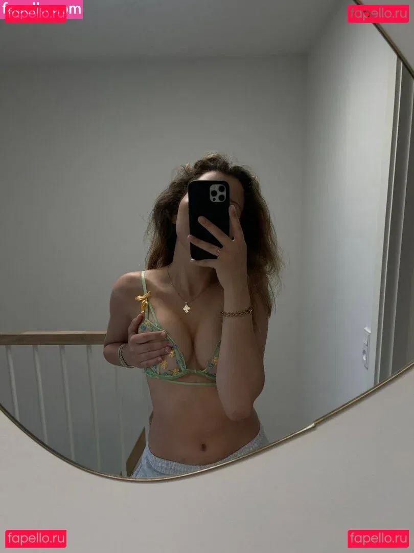 Fiona Elvine Onlyfans Photo Gallery 