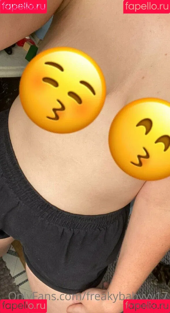 freakybabyyy17 Onlyfans Photo Gallery 