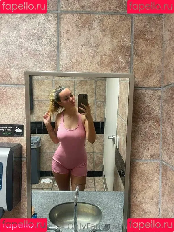 jada Onlyfans Photo Gallery 
