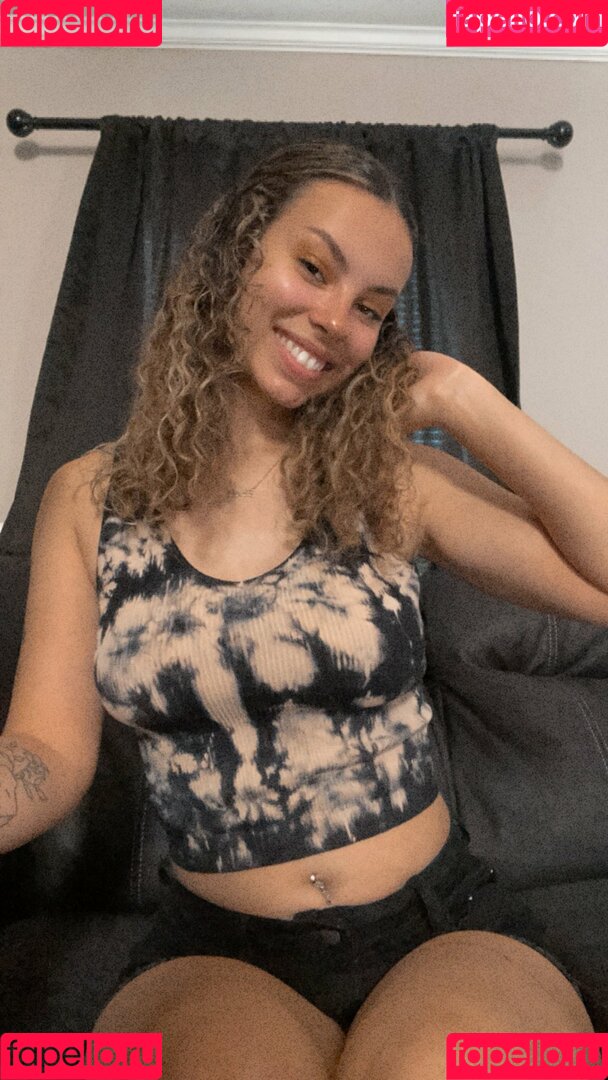 jada Onlyfans Photo Gallery 